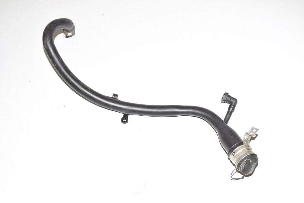 Bmw Yakıt Doldurma Hortumu X4 F26 B47 16117216530