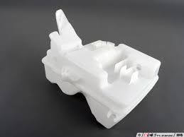 Bmw Silecek Su Deposu F.Yık-lı E60 61677179453