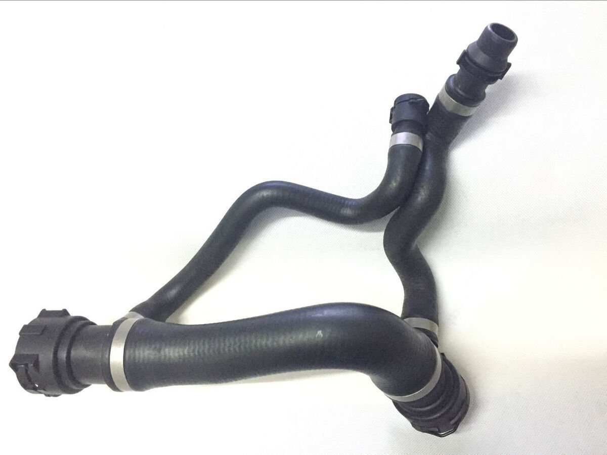 Bmw Radyatör Hortumu Otomatik E60 17127546064